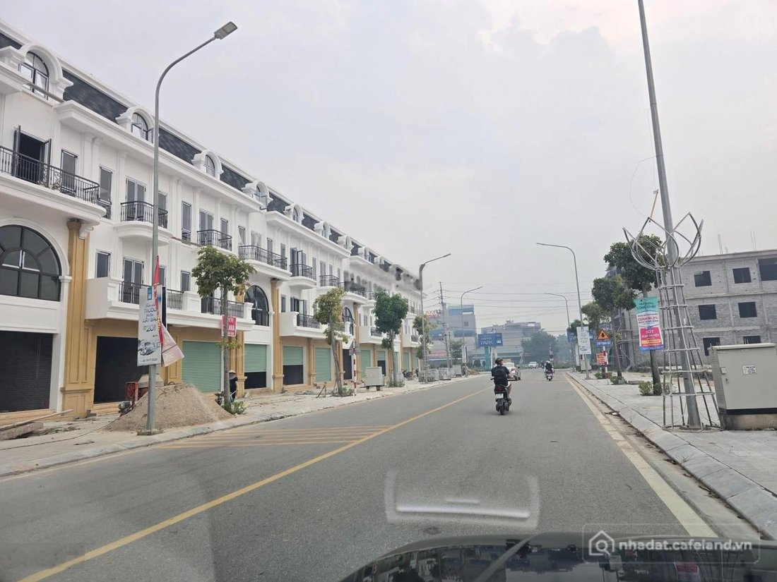Bán đất thổ cư: Tấn Đức Central Park chưa bao giờ hết hot khu đô thị có dân cư v
