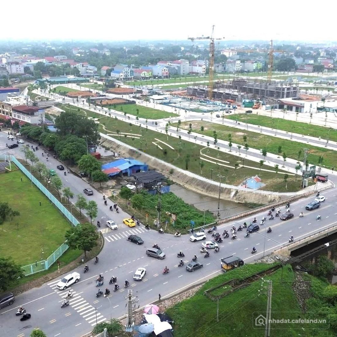 Bán đất thổ cư: Bán bđs khu đô thị yên bình xanh,cạnh nhà máy samsung,chân chung