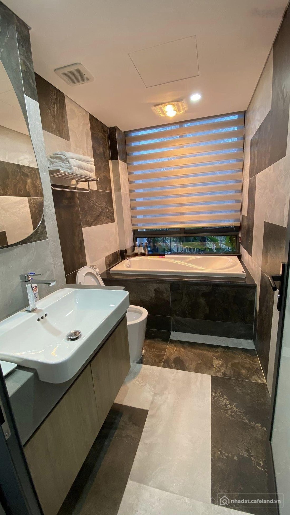 Bán biệt thự: Biệt thự view sân golf Flamingo Đại Lải Resort, tiện ích hoàn hảo,