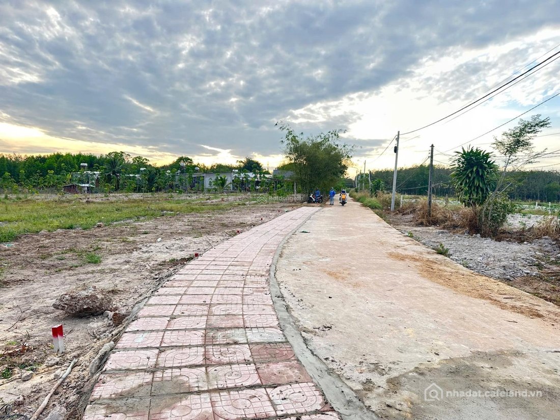 Bán đất thổ cư: Đất đẹp giá ngộp gần khu Đại Nam và khu công nghiệp