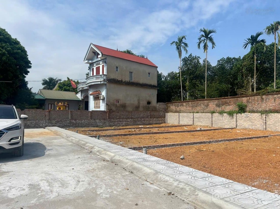 Bán đất thổ cư: Bán đất Hoà Lạc 100m2 full thổ cư, sát QL21, gần ĐHQG & khu CNC,