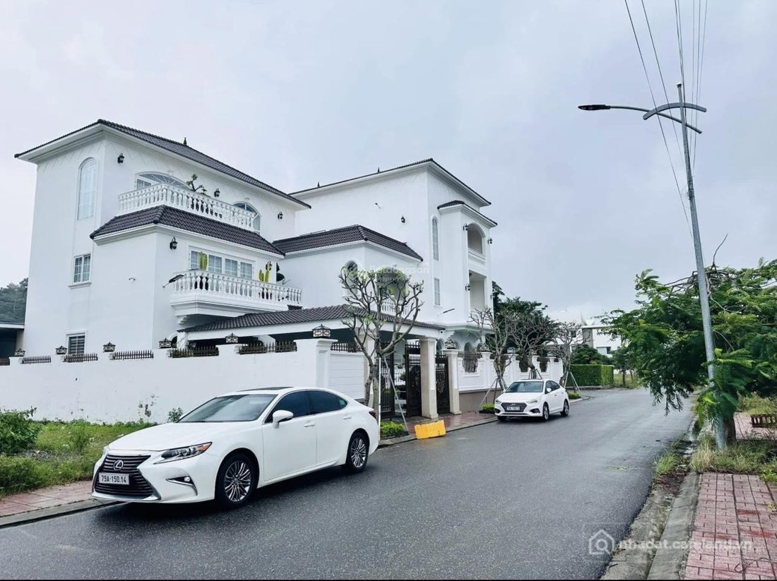 Bán đất thổ cư: Bán đất kđt ven sông tắc lô liền kề mặt tiền đường 20m giá đầu t