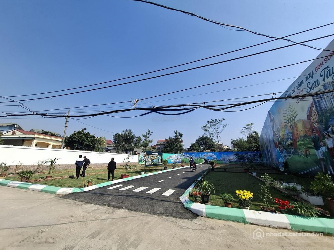 Bán đất thổ cư: Hiếm! Đất TT thành cổ Sơn Tây kề khu đô thị HUD. Tuyến 2 trục ch