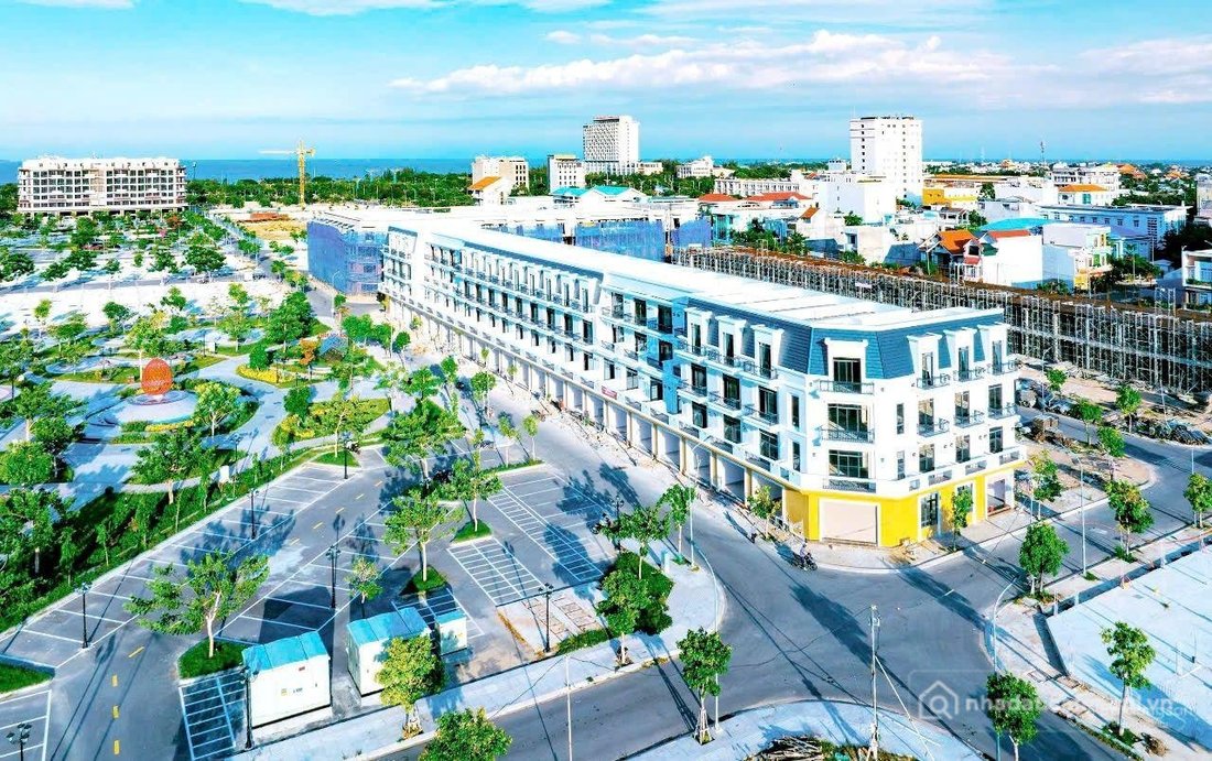 Bán biệt thự: Bình Sơn Ocean Park nhà phố 4 tầng ngay biển Bình Sơn, Nam Khánh H