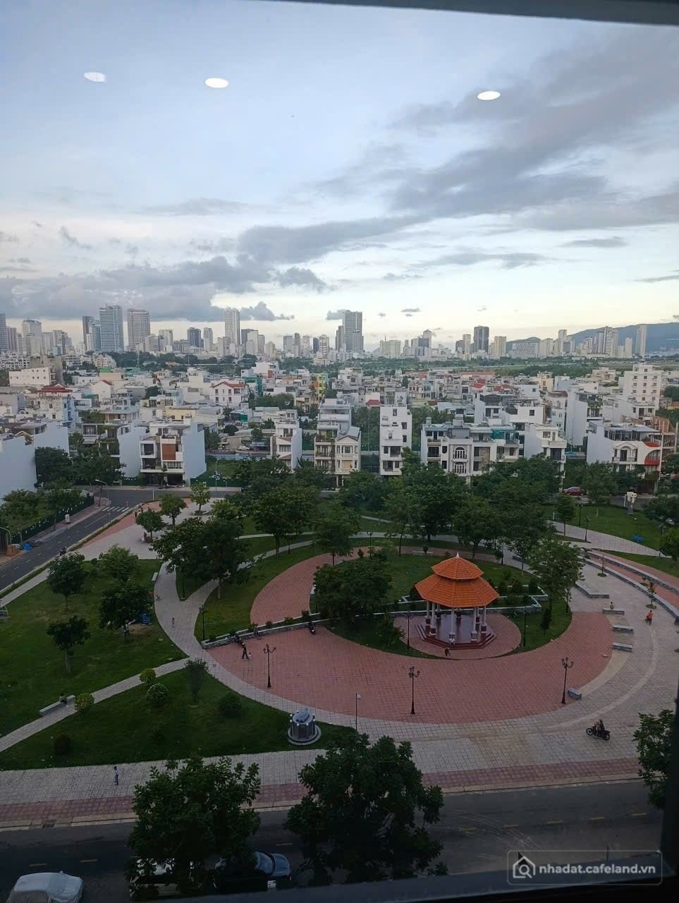 Bán căn hộ chung cư: Bán căn hộ 2PN 2WC sẵn sổ hồng, full nội thất mới chung cư 