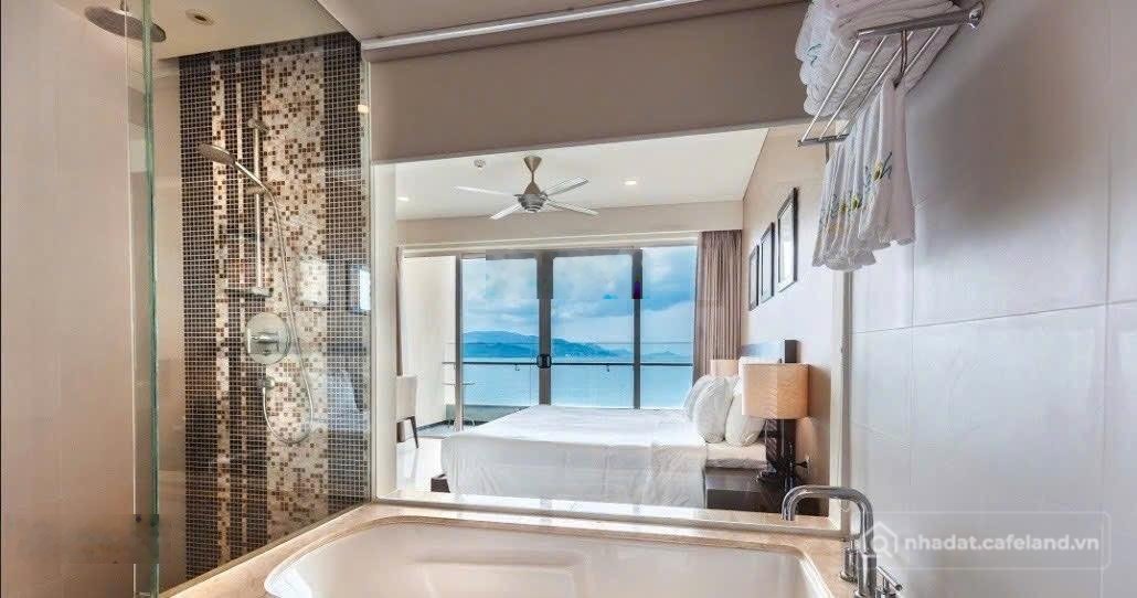 Bán căn hộ chung cư: Căn hộ view biển The Costa Nha Trang, 2 phòng ngủ, full nội
