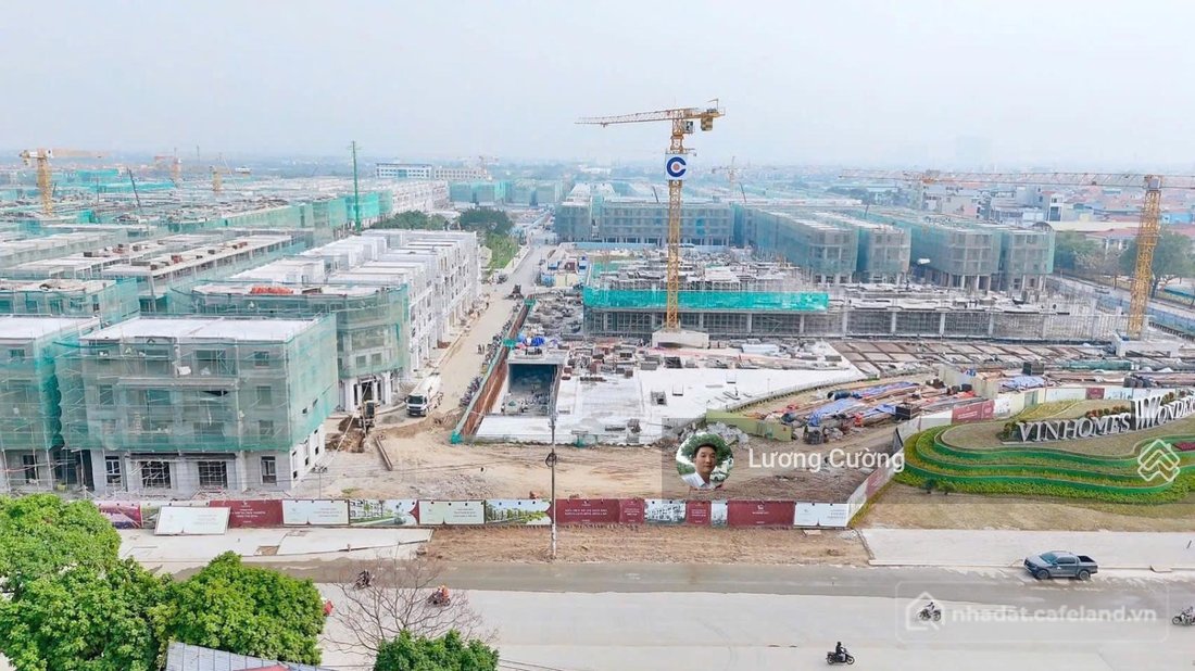 Bán biệt thự: Liền kề 88 m2,phân khu hừng đông, vị trí đẹp không lỗi, giá 18 tỷ,