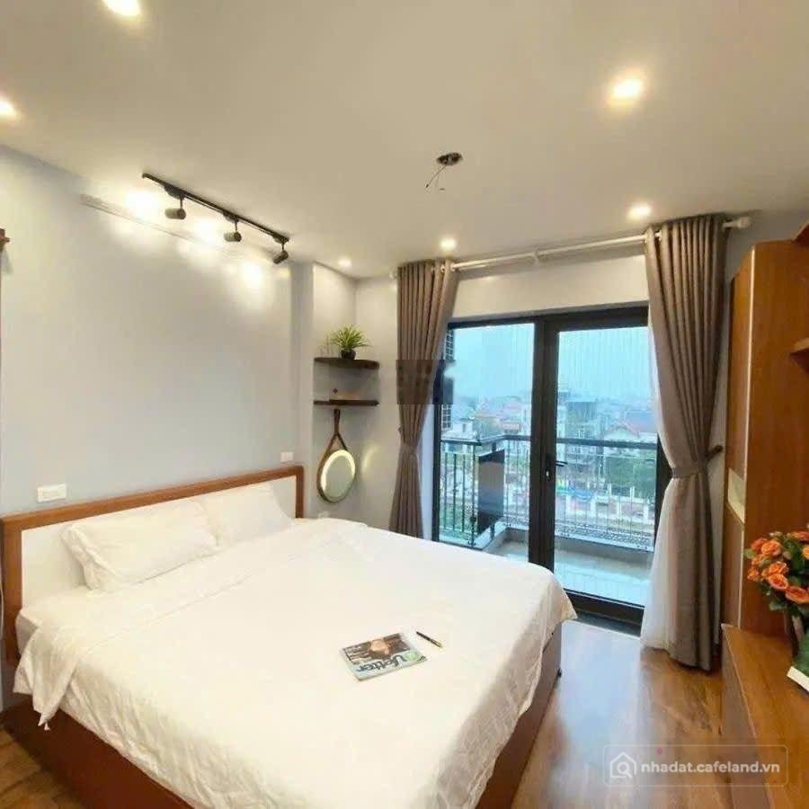 Bán nhà riêng: Mặt Phố Trịnh Công Sơn Apartment 8 Tầng Hầm 205m, MT 7.5m, View H