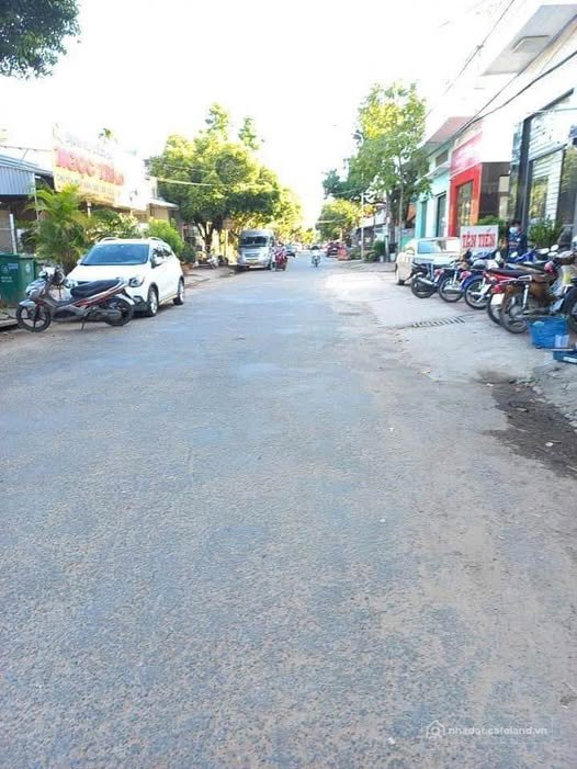 Bán đất thổ cư: Đất Vị Thanh - Kinh doanh xả láng, giá hời, ai nhanh tay thì còn
