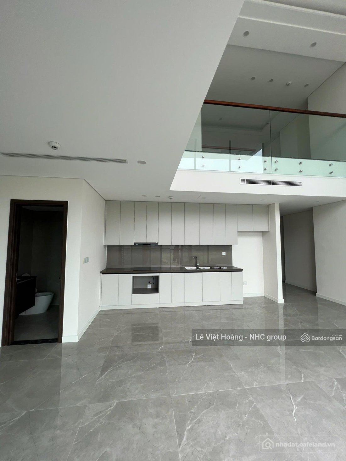 Bán căn hộ chung cư: (loại duplex 154m2)bán siêu phẩm 3pn sunshine green iconic 