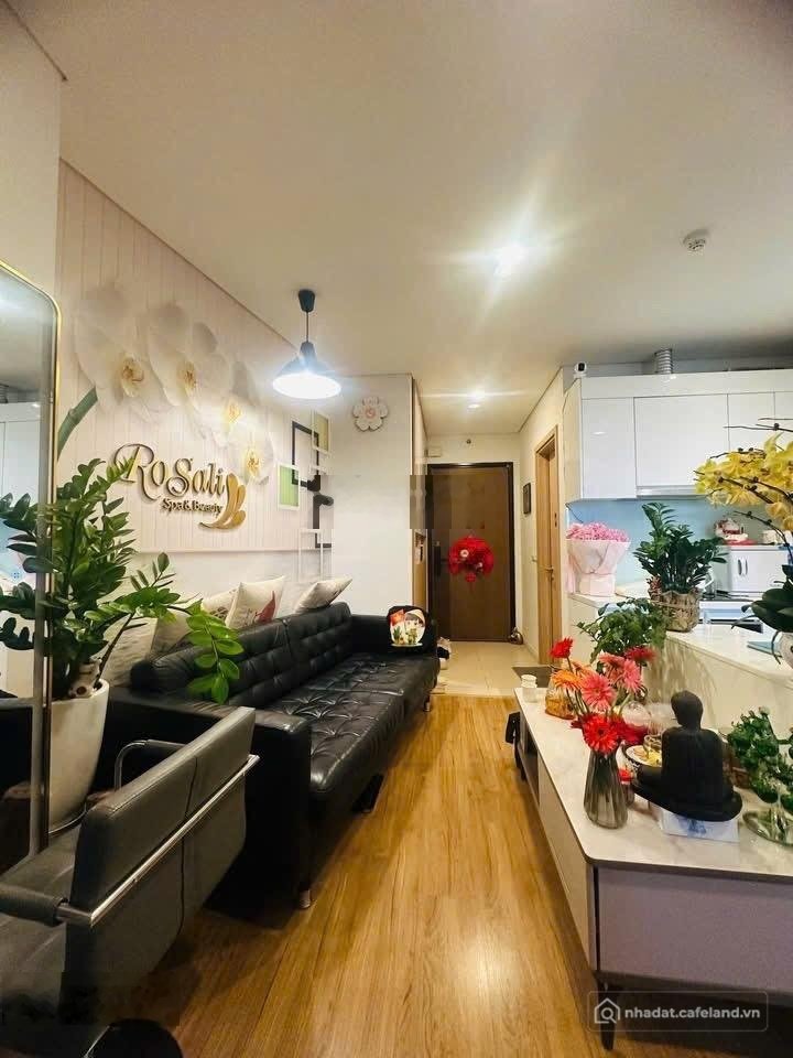 Bán căn hộ chung cư: Căn hiếm! 2PN 2WC Mipec Riverside Long Biên tầng đẹp, full 