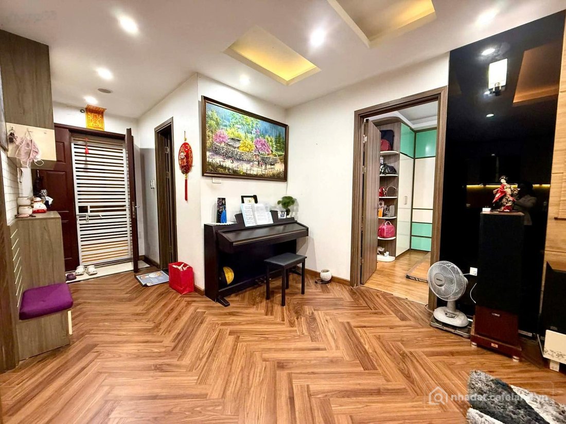 Bán căn hộ chung cư: Bán căn hộ Berriver 2PN 2VS 88m2 full nội thất, tầng trung,