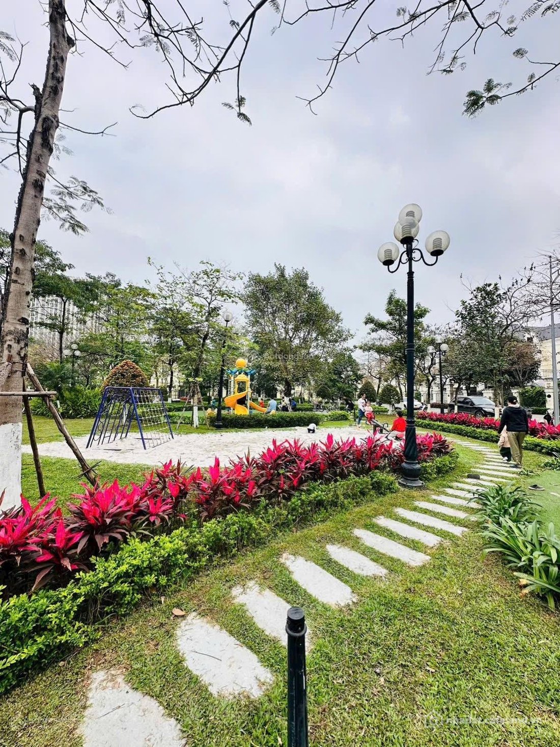 Bán biệt thự: Bán BT 6PN 4WC giá ưu đãi 39 tỷ, 142m2 tại An Lạc Green Symphony, 