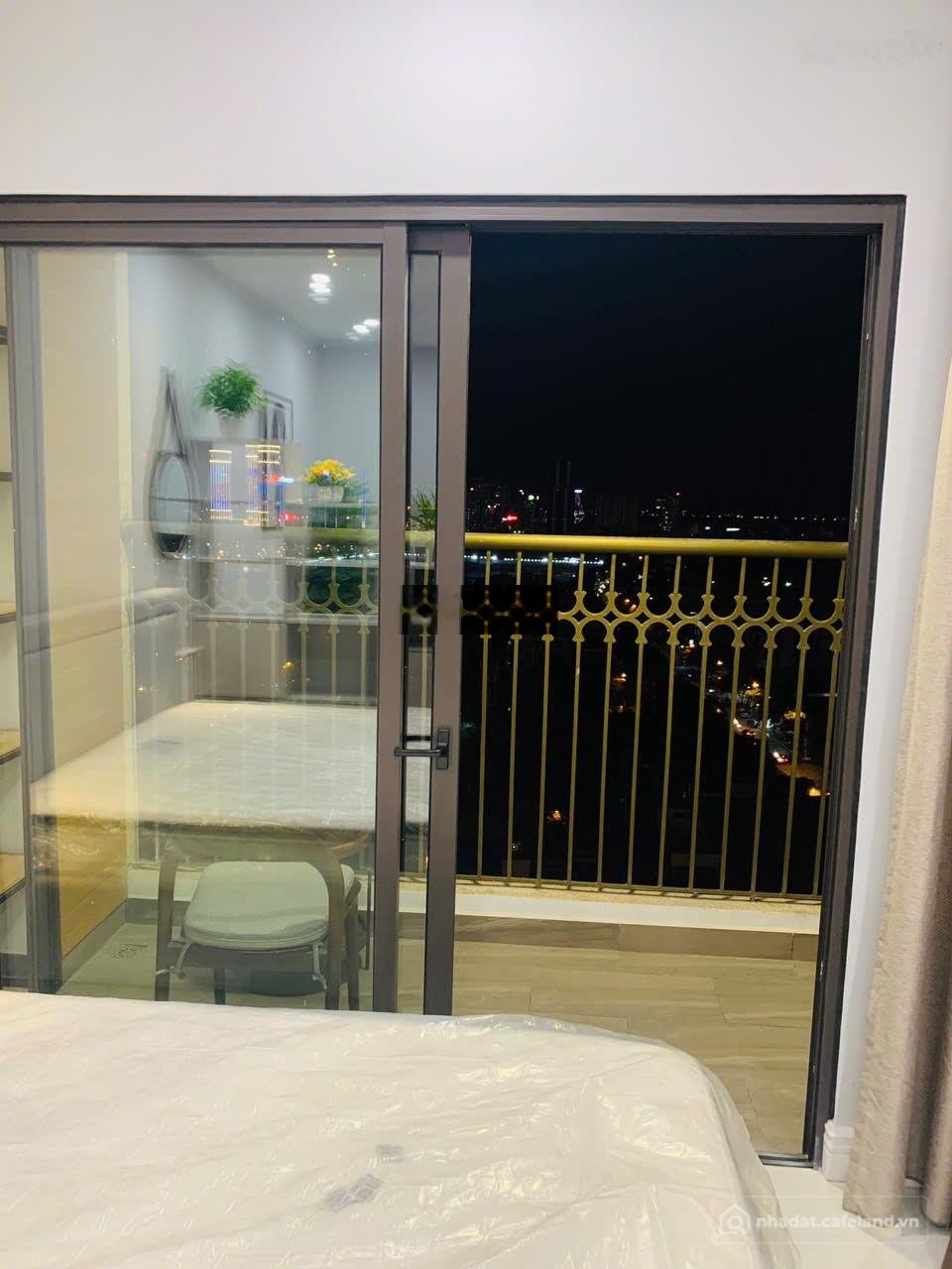 Bán căn hộ chung cư: * Hàng hiếm view hồ D' El Dorado tòa E1 DT 41m2 - 1 phòng n
