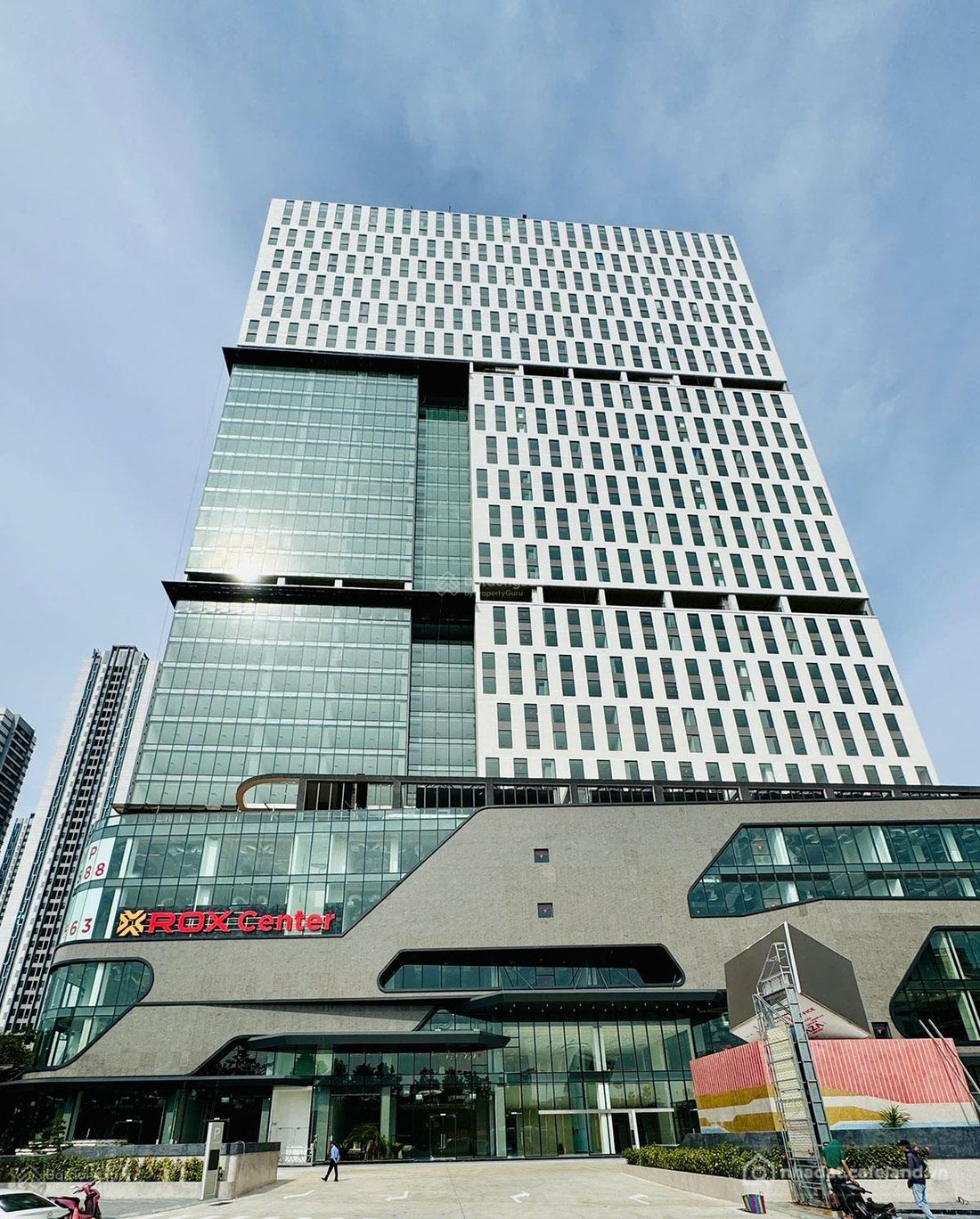 Bán nhà phố dự án: Ông vua dòng tiền ROX Tower với tỷ suất sinh lời 8%/năm, pháp