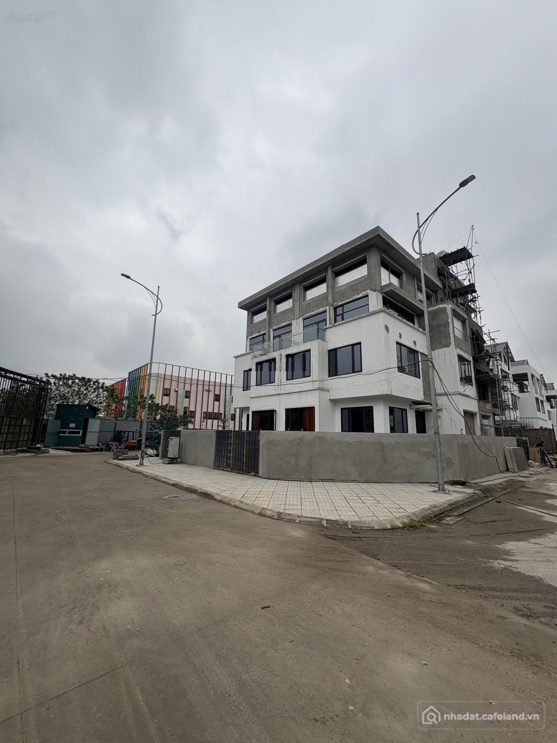 Bán biệt thự: Bán biệt thự đơn lập khu đô thị Bắc Cổ Nhuế, Xuân Đỉnh. Hàng xóm C