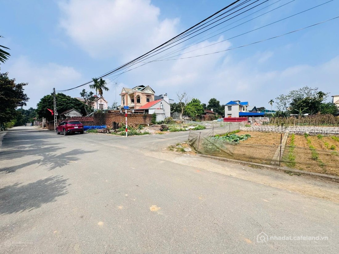 Bán đất thổ cư: chính chủ cần chuyển nhượng lô đất ở Khu công nghệ cao Hoà Lạc, 