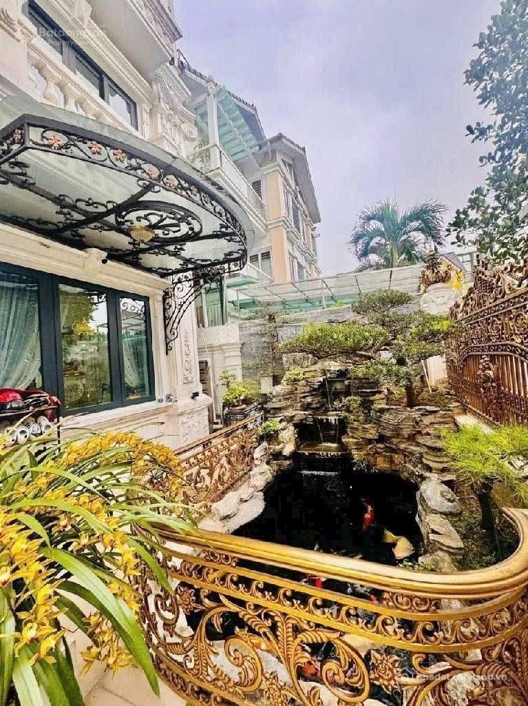 Bán biệt thự: Bán biệt thự LK khu đô thị Việt Hưng Long Biên, lô góc đẳng cấp 25