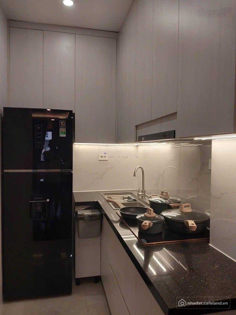 Bán nhà riêng: Cực phẩm Liễu Giai - khu vip Ba Đình - Apartment 9 tầng, 2 thoáng