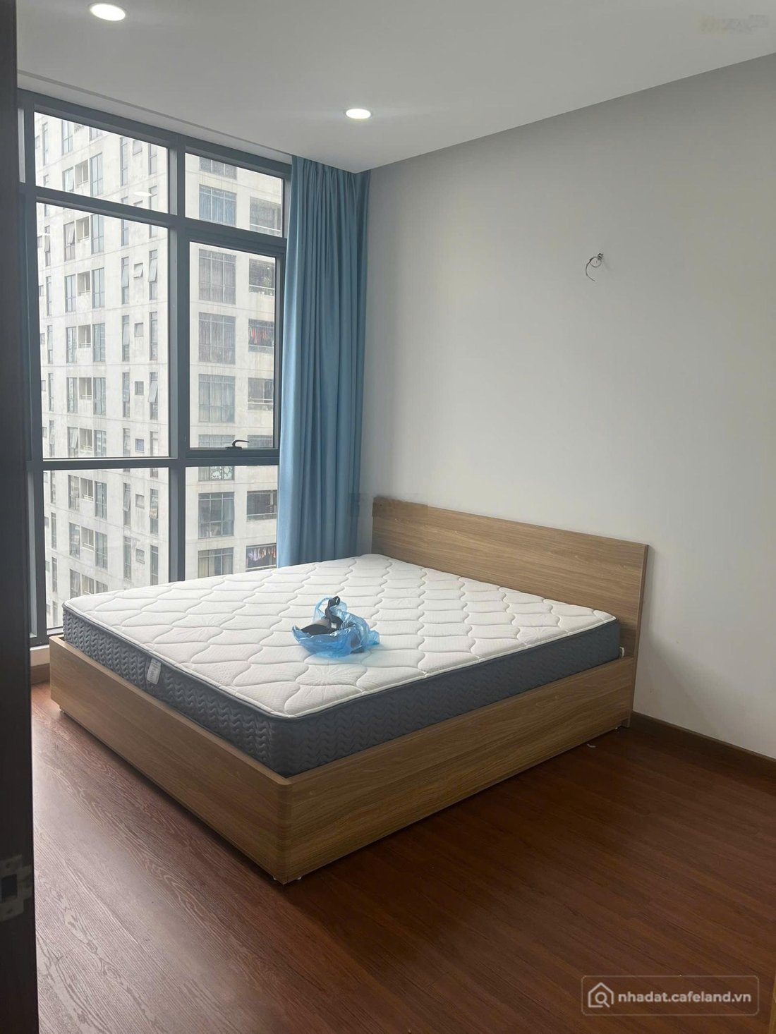 Bán căn hộ chung cư: Bán nhanh căn 2n+1 tràng an complex, giá đầu tư, sẵn sổ đỏ