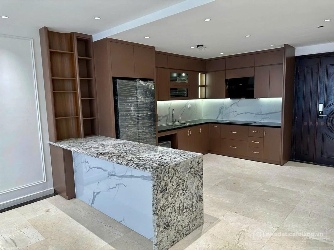 Bán căn hộ chung cư: Bán căn 146m2 tầng cao. D Le Roi Soleil. 59 Xuân Diệu