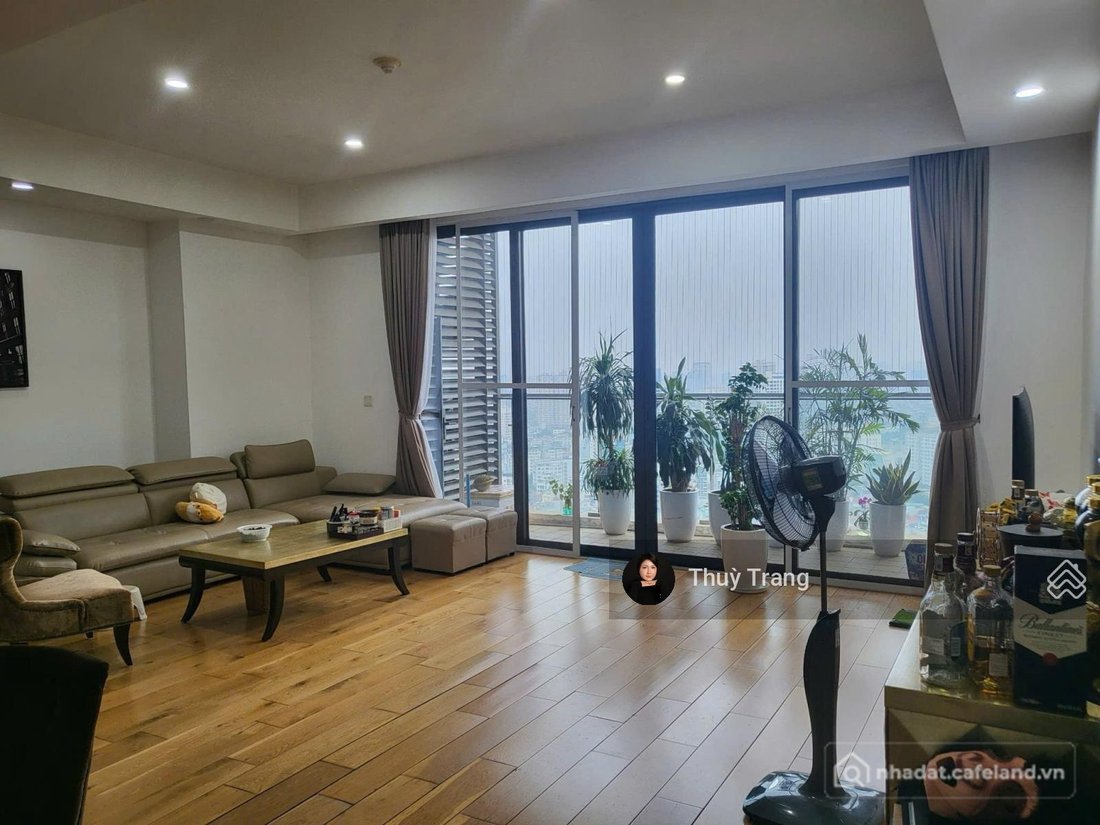 Bán căn hộ chung cư: Bán CC đẹp xuất sắc tại Indochina Plaza Hanoi, giá thỏa thu