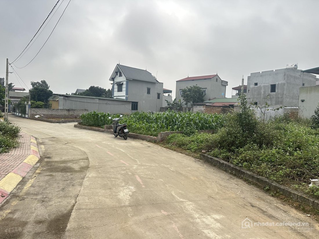 Bán đất thổ cư: Bán đất tại xã Bình Yên, 32 triệu VND, 84 m2, đẹp, nhiều tiện íc