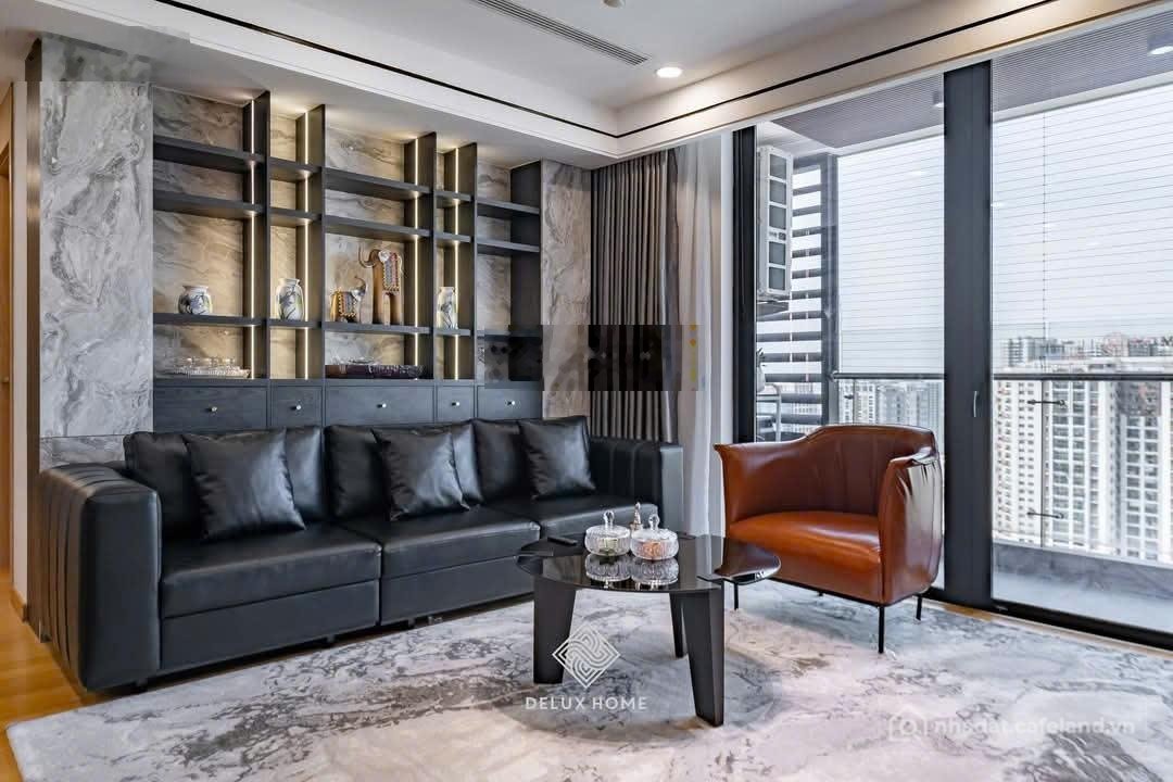 Bán căn hộ chung cư: Nhà tôi cần bán căn góc 3 ngủ 168m2 chung cư Lancaster Núi 