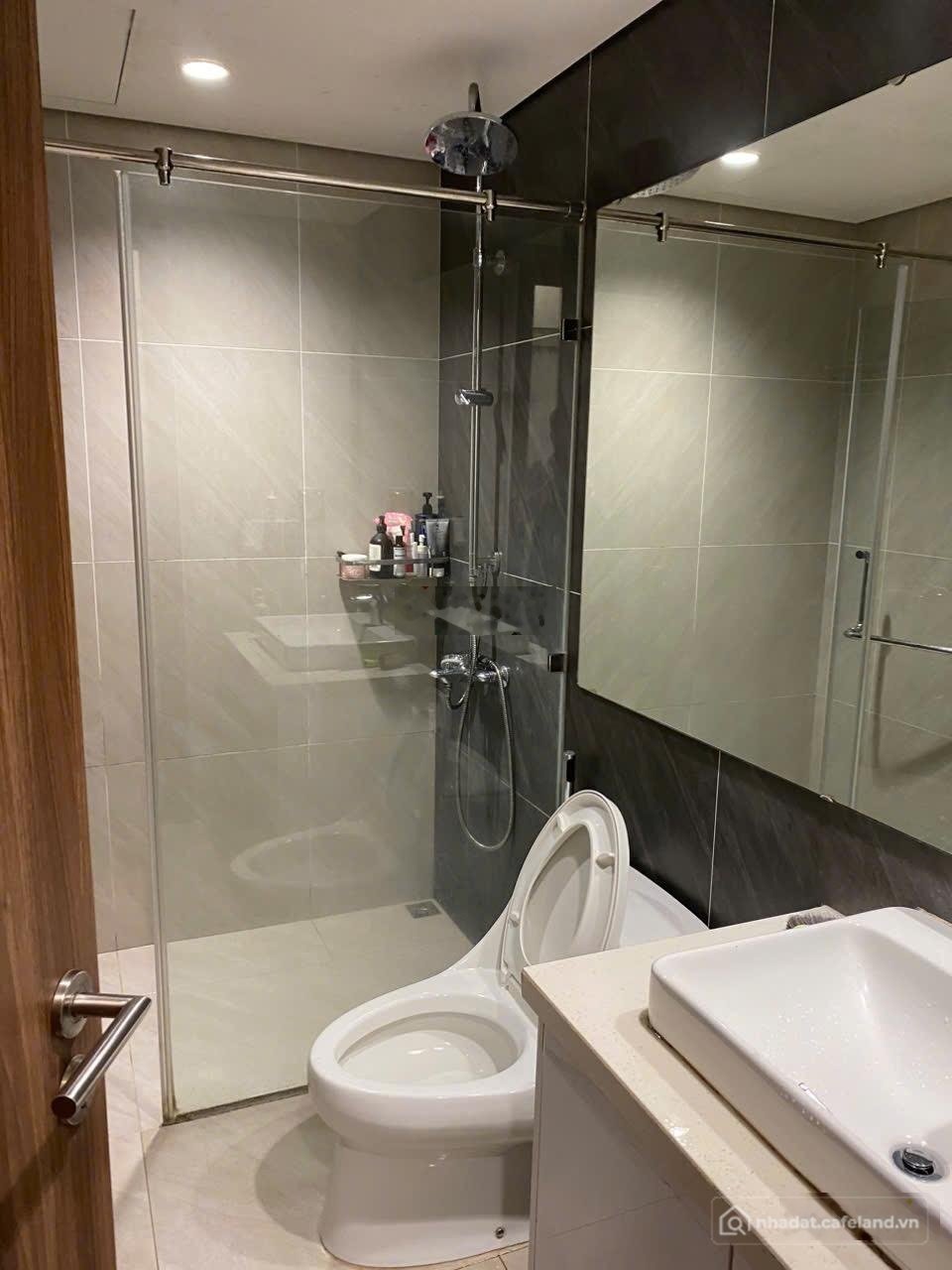 Bán căn hộ chung cư: Chính chủ gửi bán gấp căn hộ 3PN tại Mipec Rubik 360, 125 t