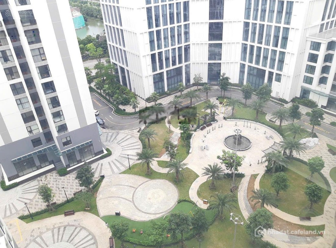 Bán căn hộ chung cư: Bán căn hộ 2PN 2WC góc tại Vinhomes Symphony Riverside Hoàn