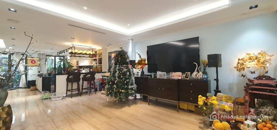 Bán biệt thự: Bán nhà liền kề Vũ Đình Tụng, Thạch Bàn, 144m2, giá 33.5 tỷ, nội t