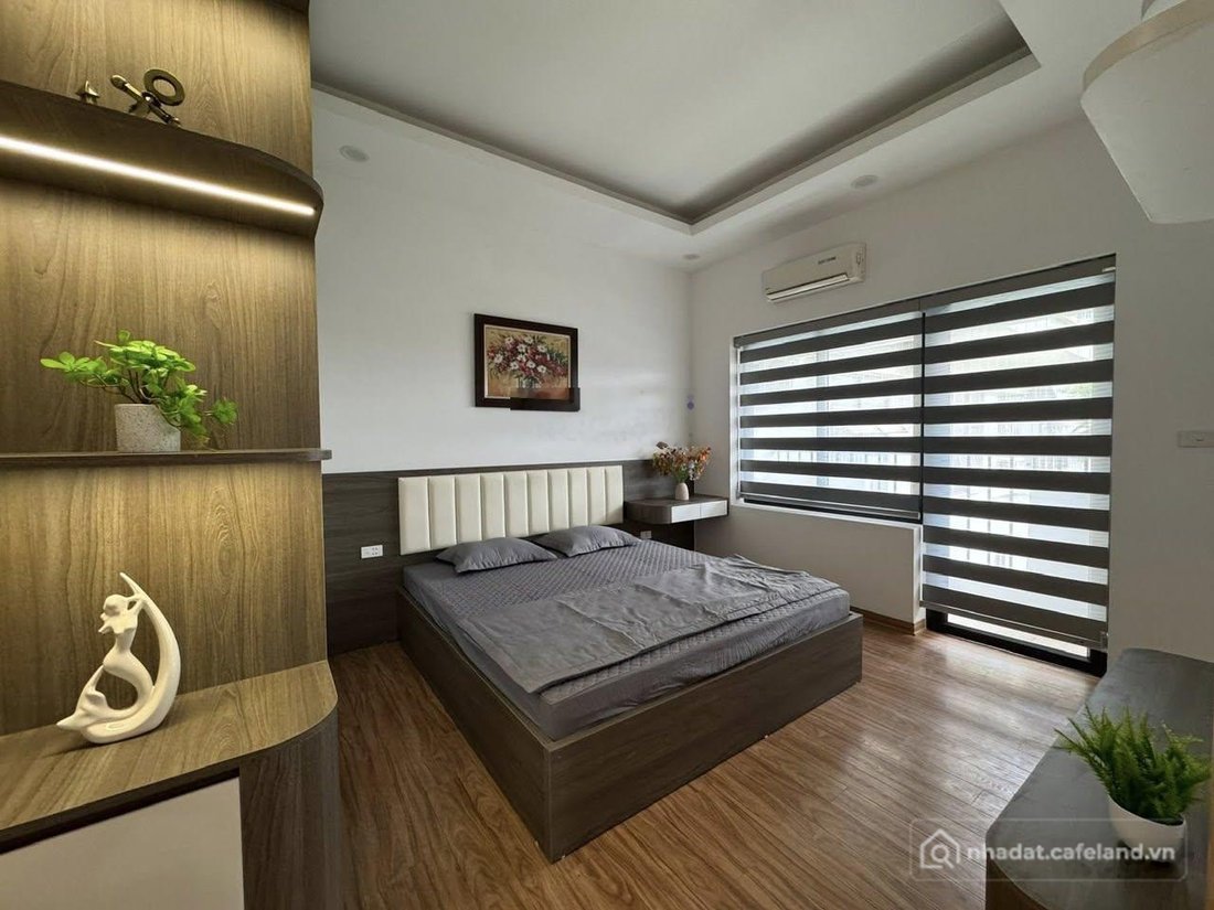 Bán căn hộ chung cư: MỸ ĐÌNH PLAZA E Viên có căn 3 PN mới giá tốt ,sẵn sổ đỏ.