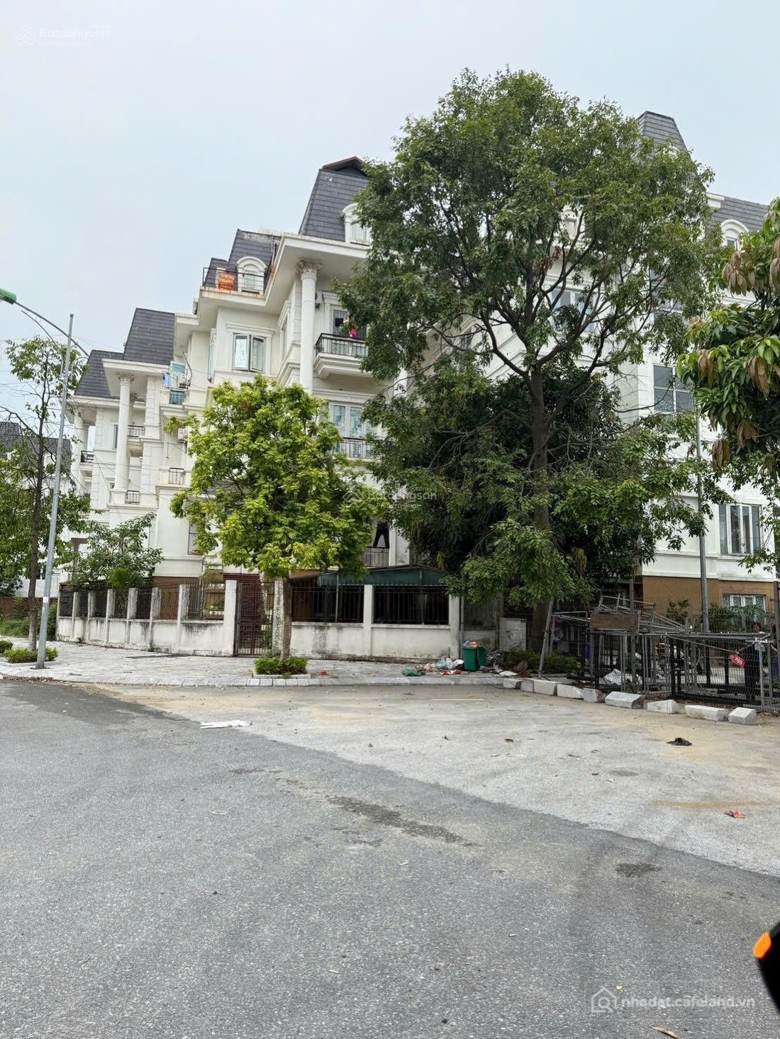 Bán biệt thự: Cần tiền bán gấp Liền Kề KĐT Lideco 2 mặt