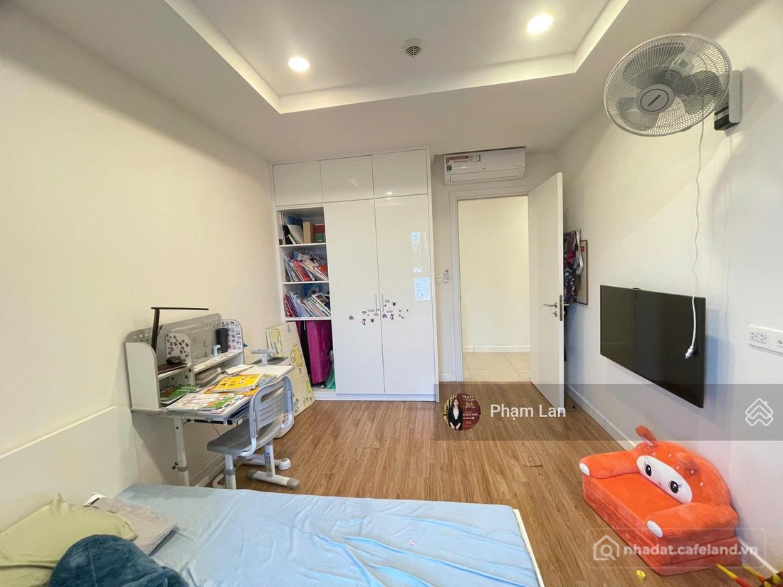Bán căn hộ chung cư: Hàng hiếm Kosmo Tây Hồ 3PN 102m² tòa Centro tầng cao view H