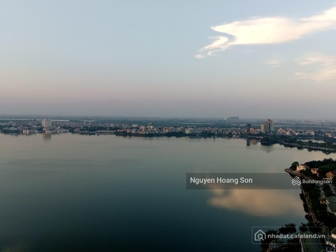 Bán căn hộ chung cư: Bán căn hộ 1 PN 46m2 view Hồ Tây tại Sun Grand City - 69B T