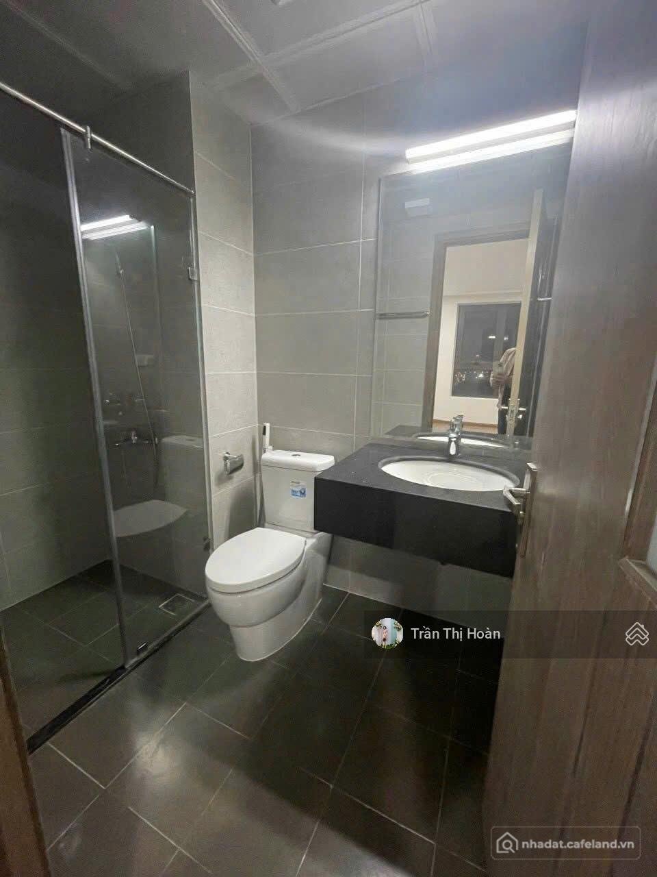 Bán căn hộ chung cư: Cần bán nhanh căn góc 2 ngủ chung cư udic West lake đồ cơ b