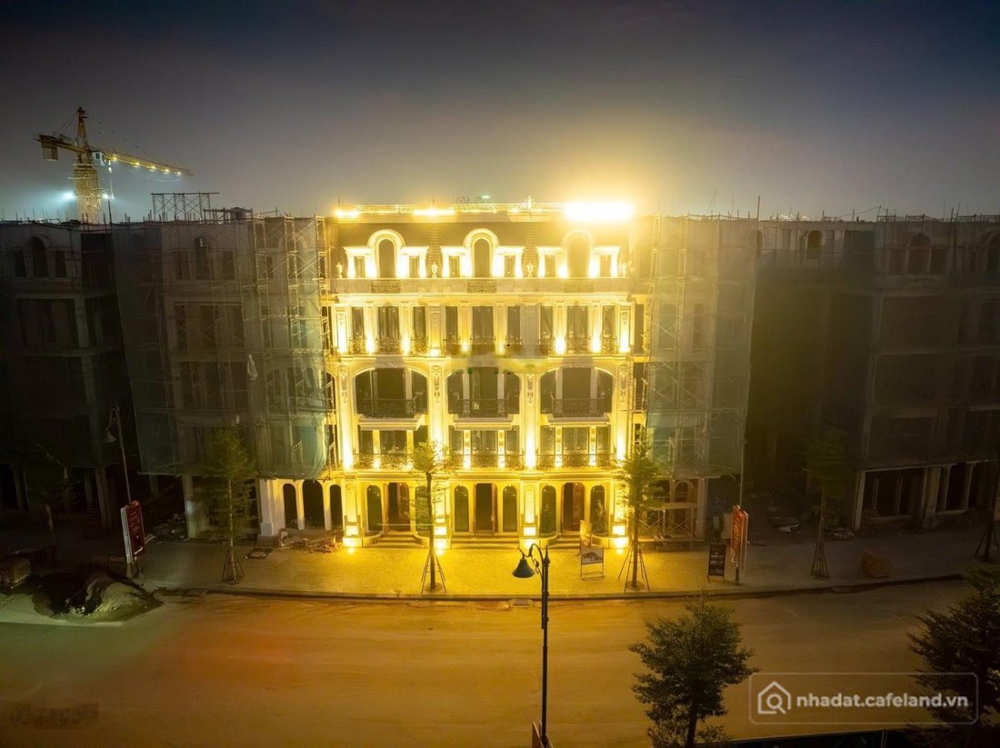 Bán nhà phố dự án: Với 11-13 tỷ: nên mua căn hộ hay nhà phố noble palace tây thă