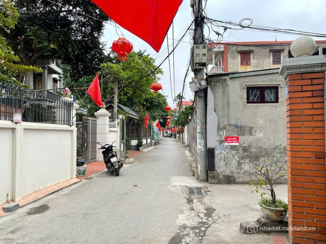 Bán đất thổ cư: Bán 68m đất thổ cư, Giang biên, sổ đỏ chính chủ, giá 4,3 tỷ, ngõ