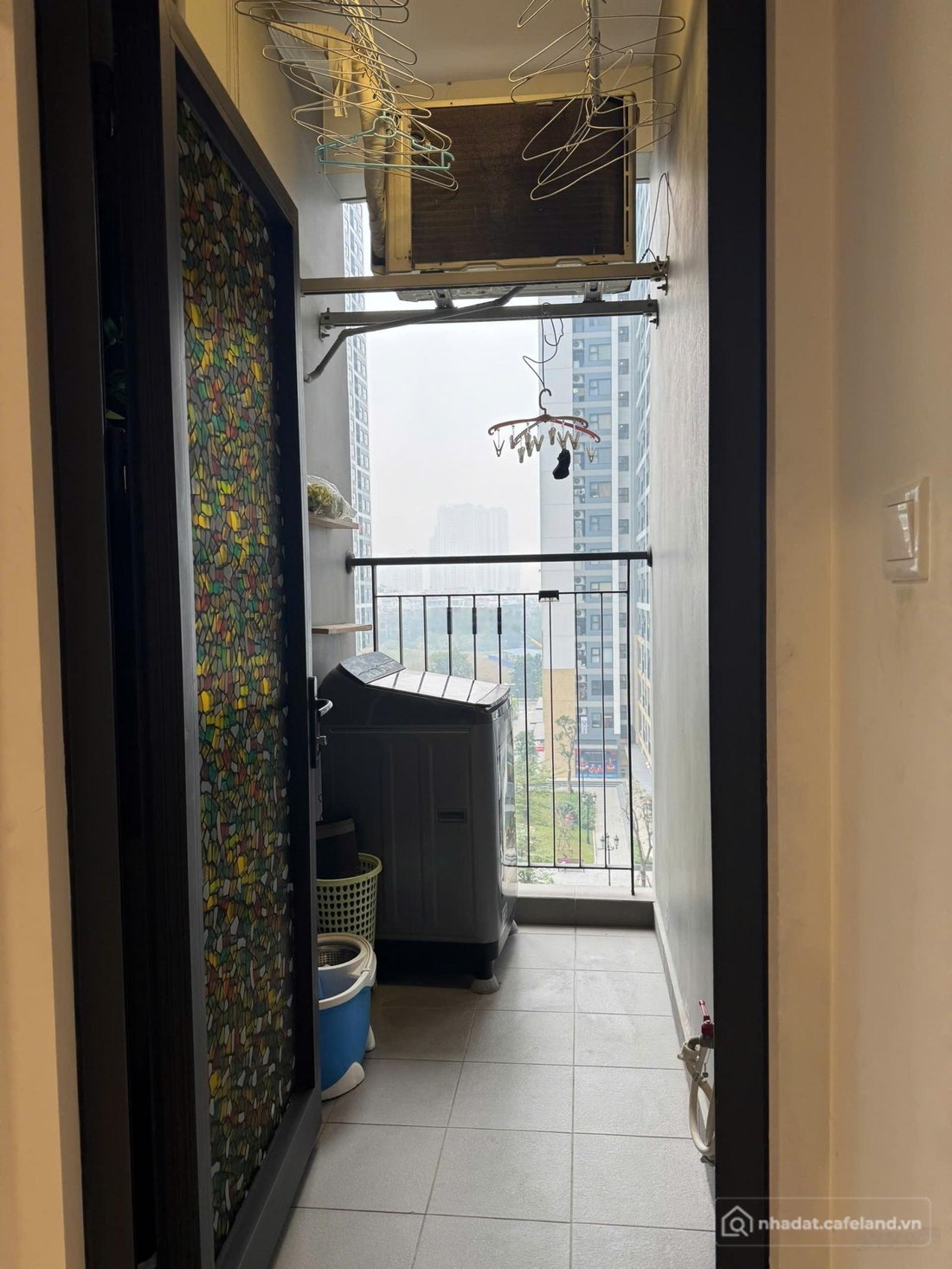 Bán căn hộ chung cư: Bán gấp căn góc 3pn 77.6m2 sa2 the sakura full nội thất giá