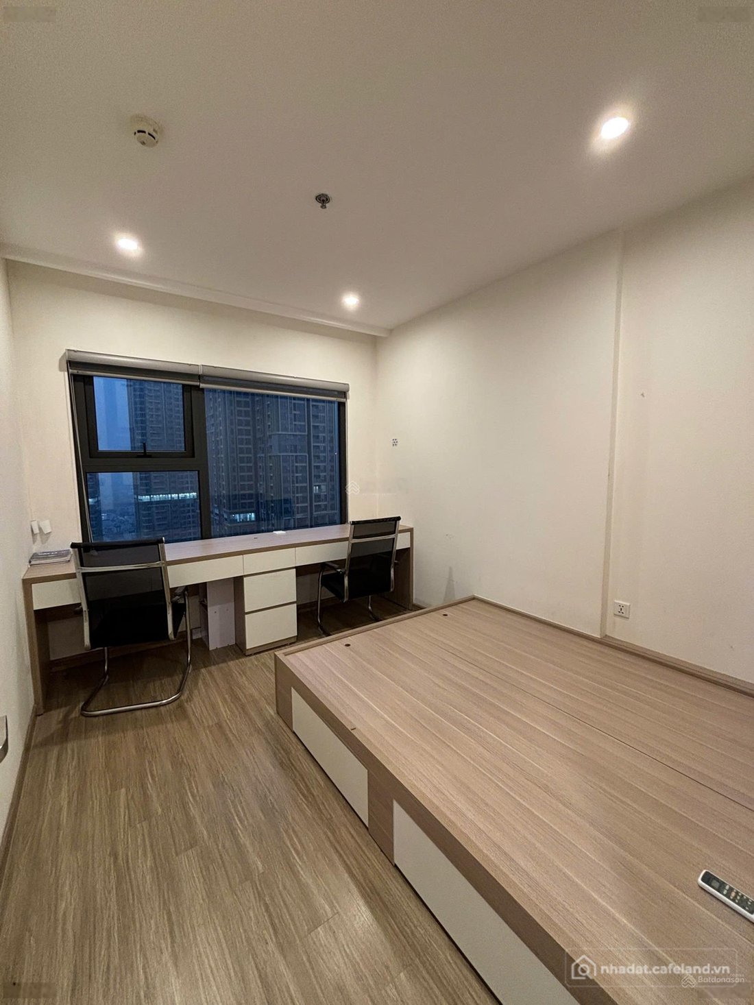 Bán căn hộ chung cư: Chính chủ bán gấp trong tuần CH 1PN + 1, 42.8m2, The Sakura