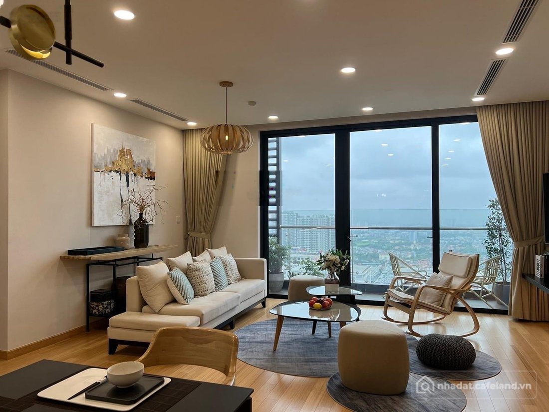 Bán căn hộ chung cư: Căn hộ view hồ, 112m2, 3PN, full đồ tại The Matrix One, cửa