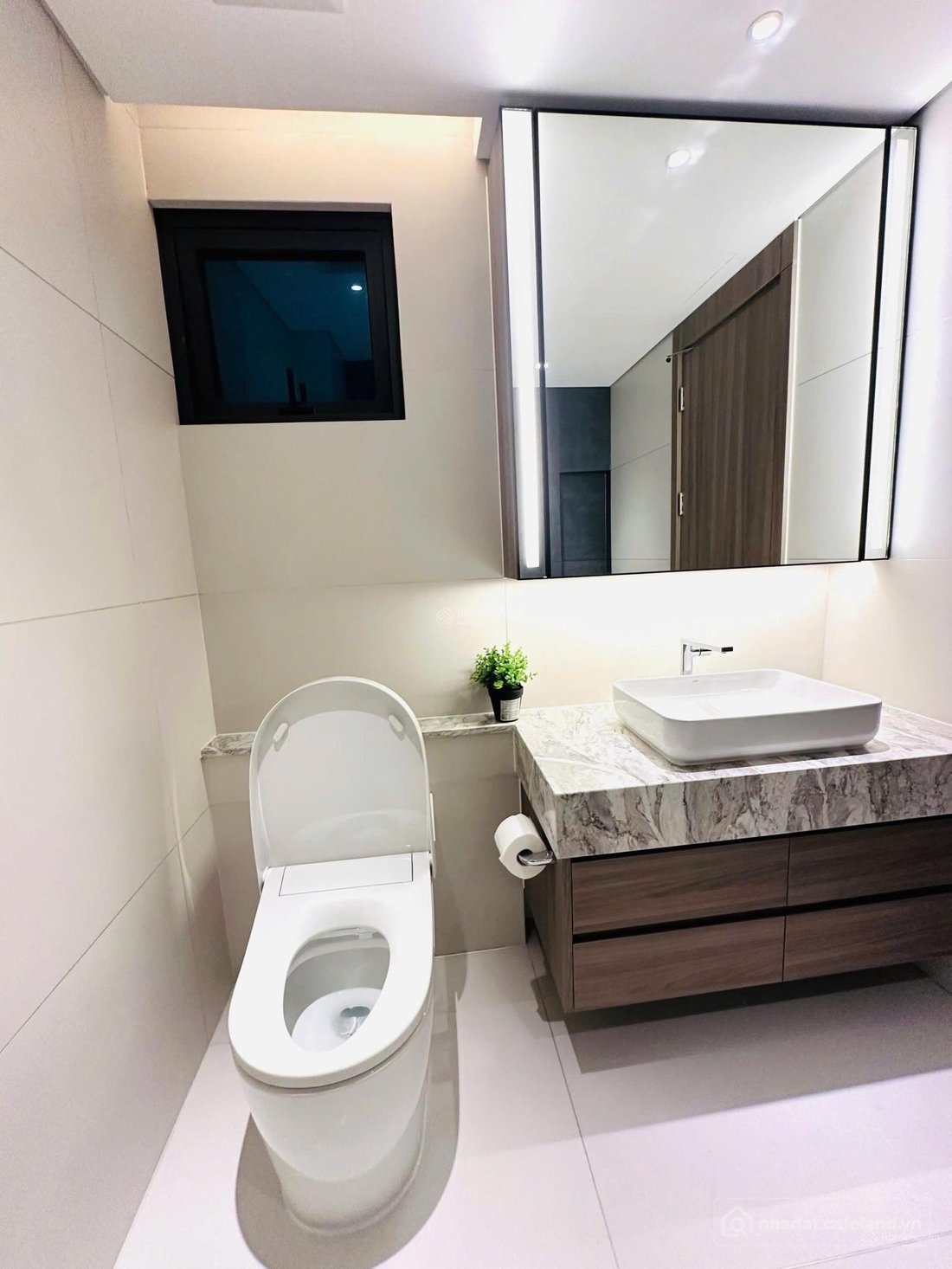 Bán căn hộ chung cư: Chính chủ bán CH The Nelson Private Residences, 16 tỷ VND, 