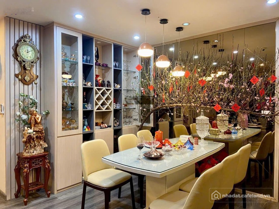 Bán căn hộ chung cư: Chủ cần tiền bán gấp căn HD Mon City 62m2 giảm 500tr siêu đ