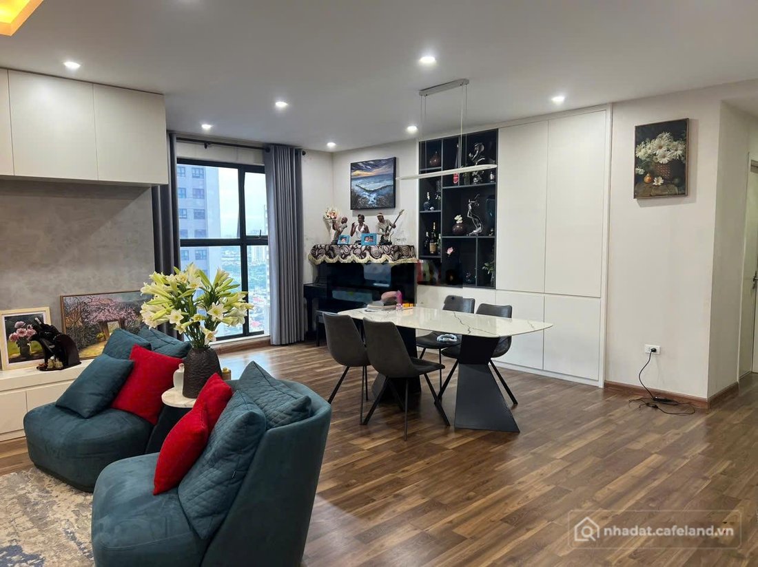Bán căn hộ chung cư: Anh Ngọc cần bán căn 3PN, 93m2 giá 10 tỷ TK 2N+2vs ,The Zei
