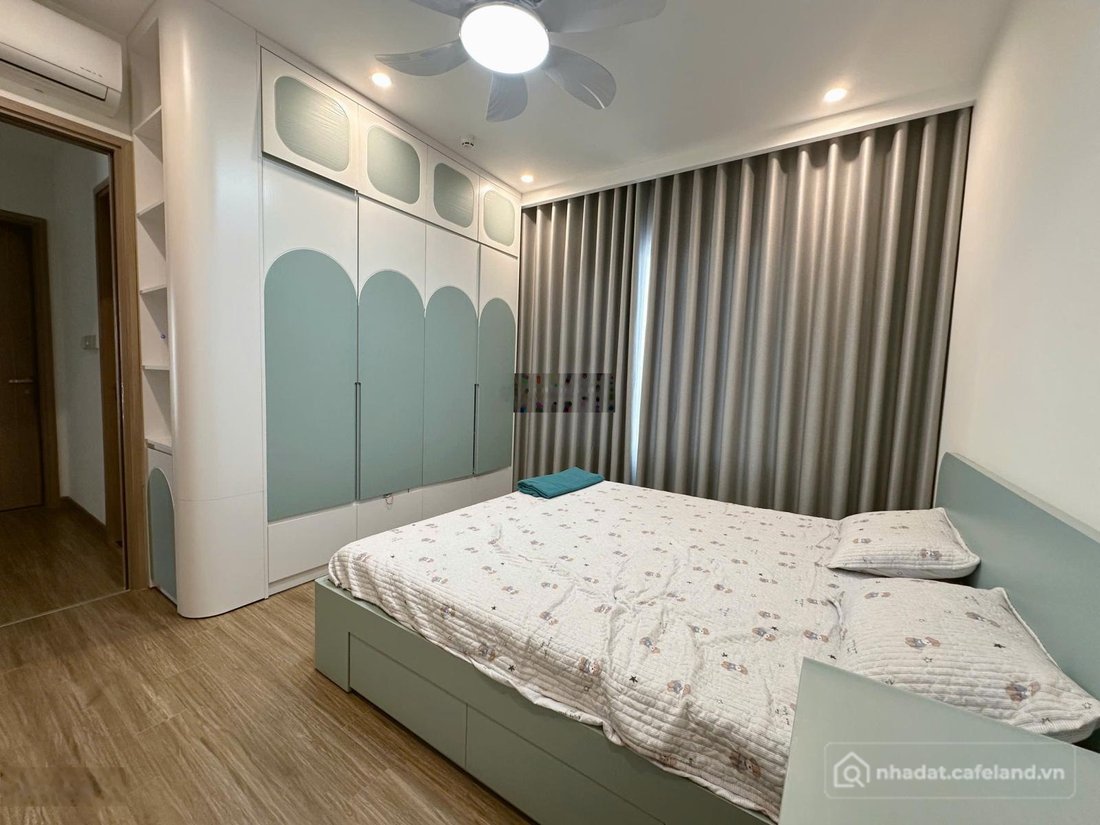 Bán căn hộ chung cư: Gia đình cần bán căn hộ chung cư 2 phòng ngủ giá 4,8 tỷ phâ