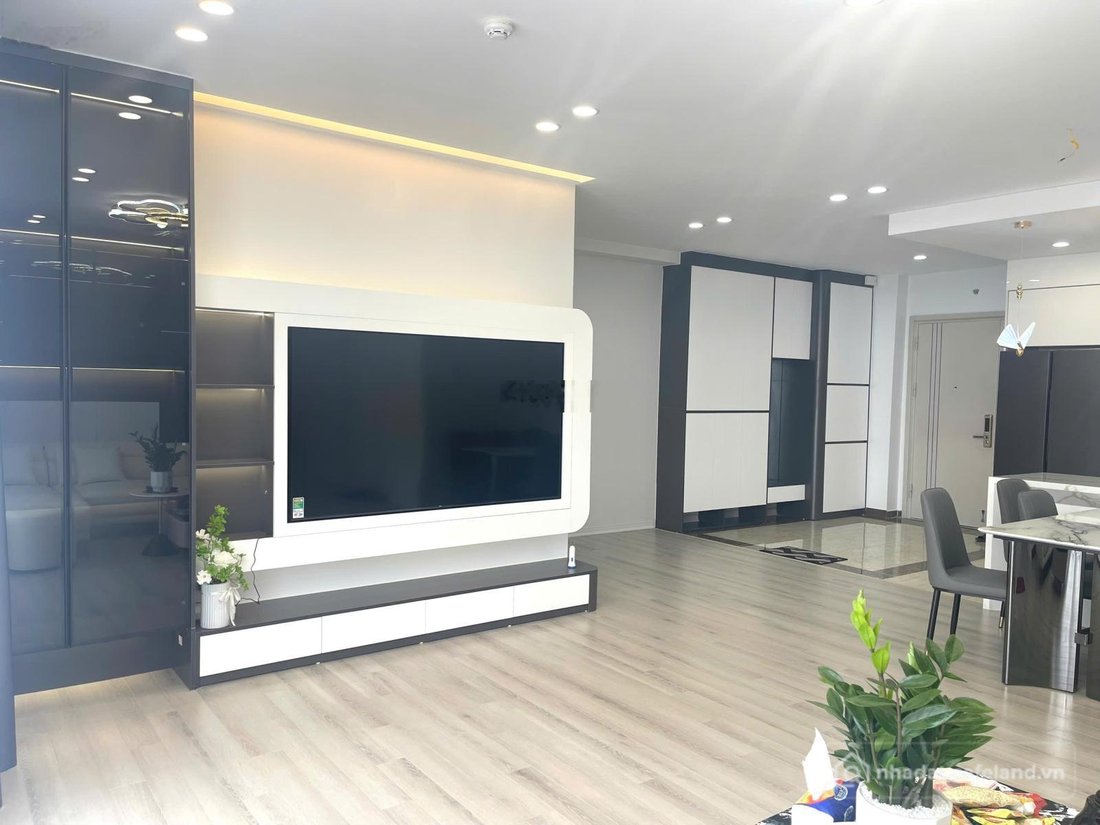 Bán căn hộ chung cư: Bán CHCC 3PN2WC 119m2 tòa Chelsea Residences, Trần Kim Xuyế