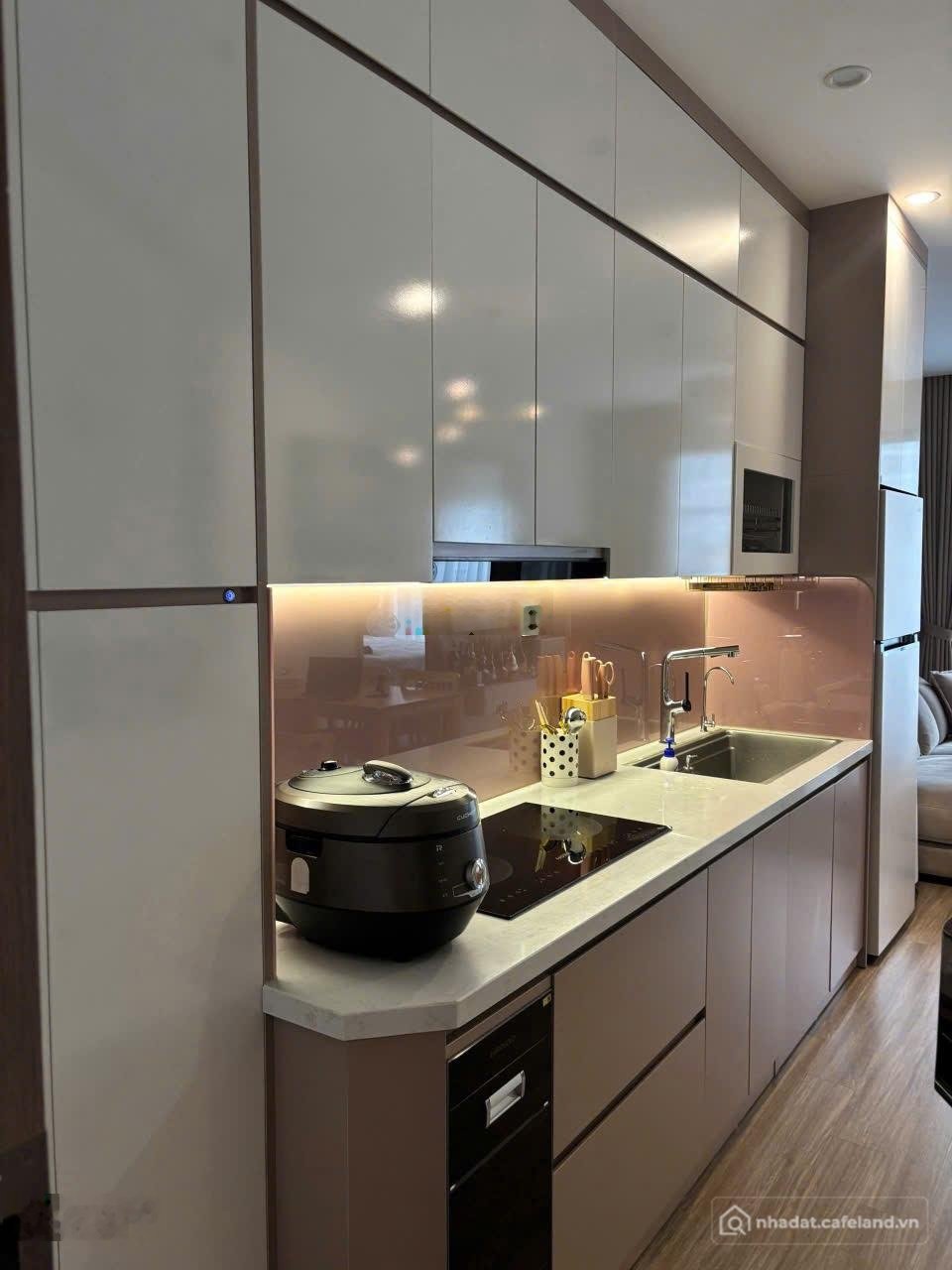 Bán căn hộ chung cư: Chính chủ cần chuyển đổi căn rộng hơn nên bán gấp căn 2PN-1