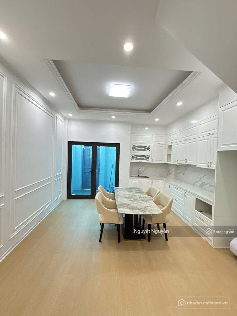 Bán nhà riêng: Bán nhà thạch bàn - ở sướng - ngõ ô tô - gần kđt garden city - 68