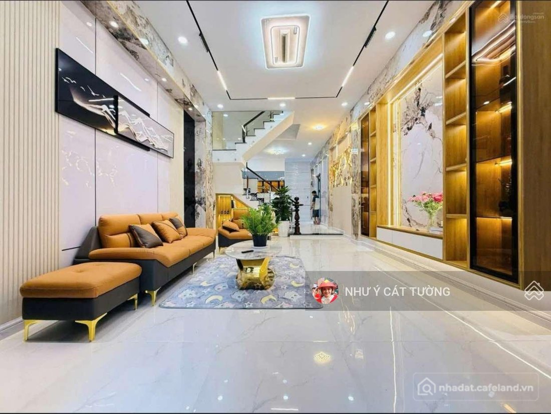 Bán nhà riêng: Độc quyền! Thái Thịnh, lô góc, ô tô đỗ 20m, ngõ sầm uất, mới đẹp,