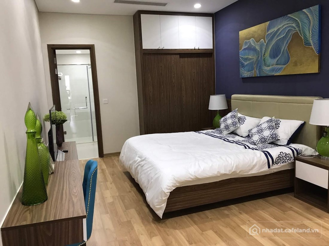 Bán căn hộ chung cư: Chủ nhà cần bán nhanh căn hộ 05 tầng trung 96m2 tk 3n2vs. L